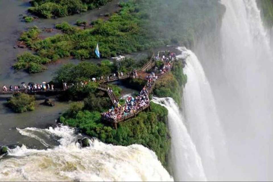 Argentina Iguazu Falls Tour & Boat Ride Small Group Tour - Tangol Tours - Argentina - Image 2