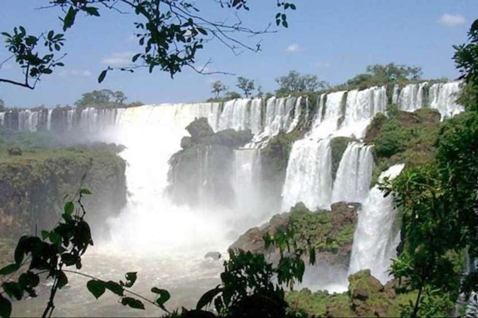 Argentinian Falls - Tangol Tours - Brazil - Image 3