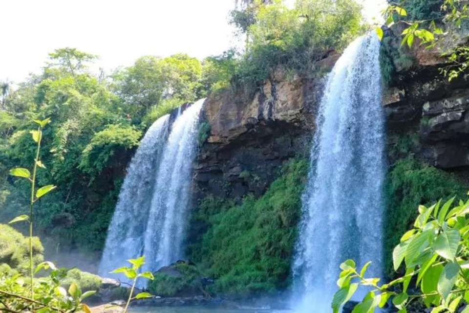 Argentine Falls Guided Tour with Entry Ticket and Grand Adventure Navigation - Regular Group - Tangol Tours - Argentina - Image 7