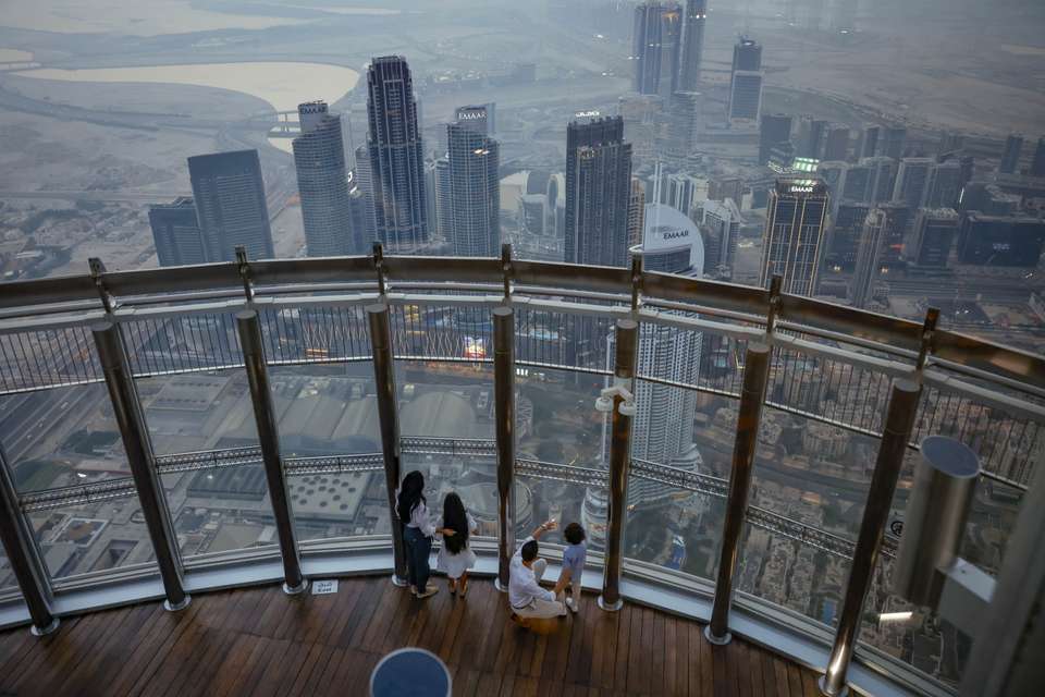 'At The Top' 124th Floor - Burj Khalifa Entrance Ticket - undefined - Image 2