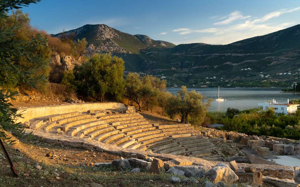 Athens, the Beautiful Aegean and Complete Greece Int - Europamundo - Greece - Image 9