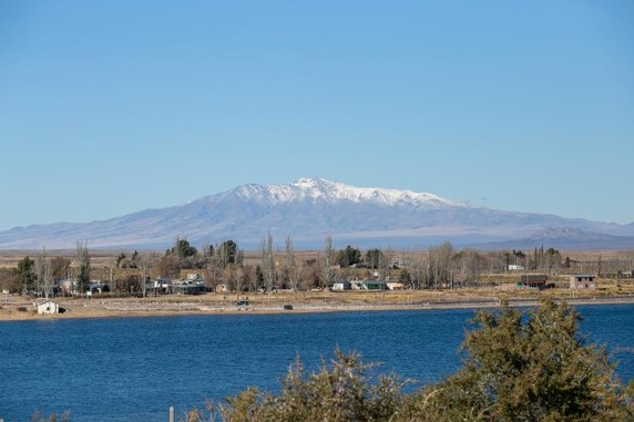 Image 4 of 10
