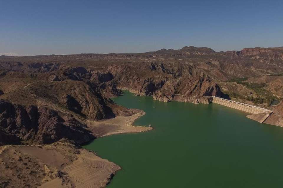 Atuel Canyon Sightseeing Tour in English - Tangol Tours - Argentina - Image 4