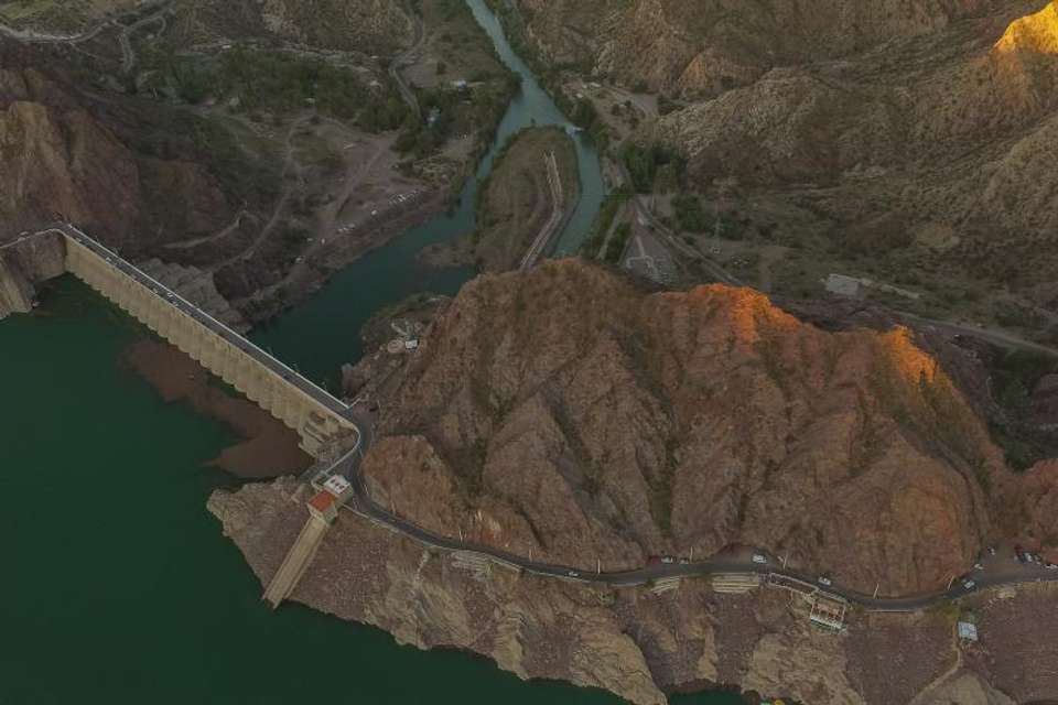 Atuel Canyon Sightseeing Tour in English - Tangol Tours - Argentina - Image 7