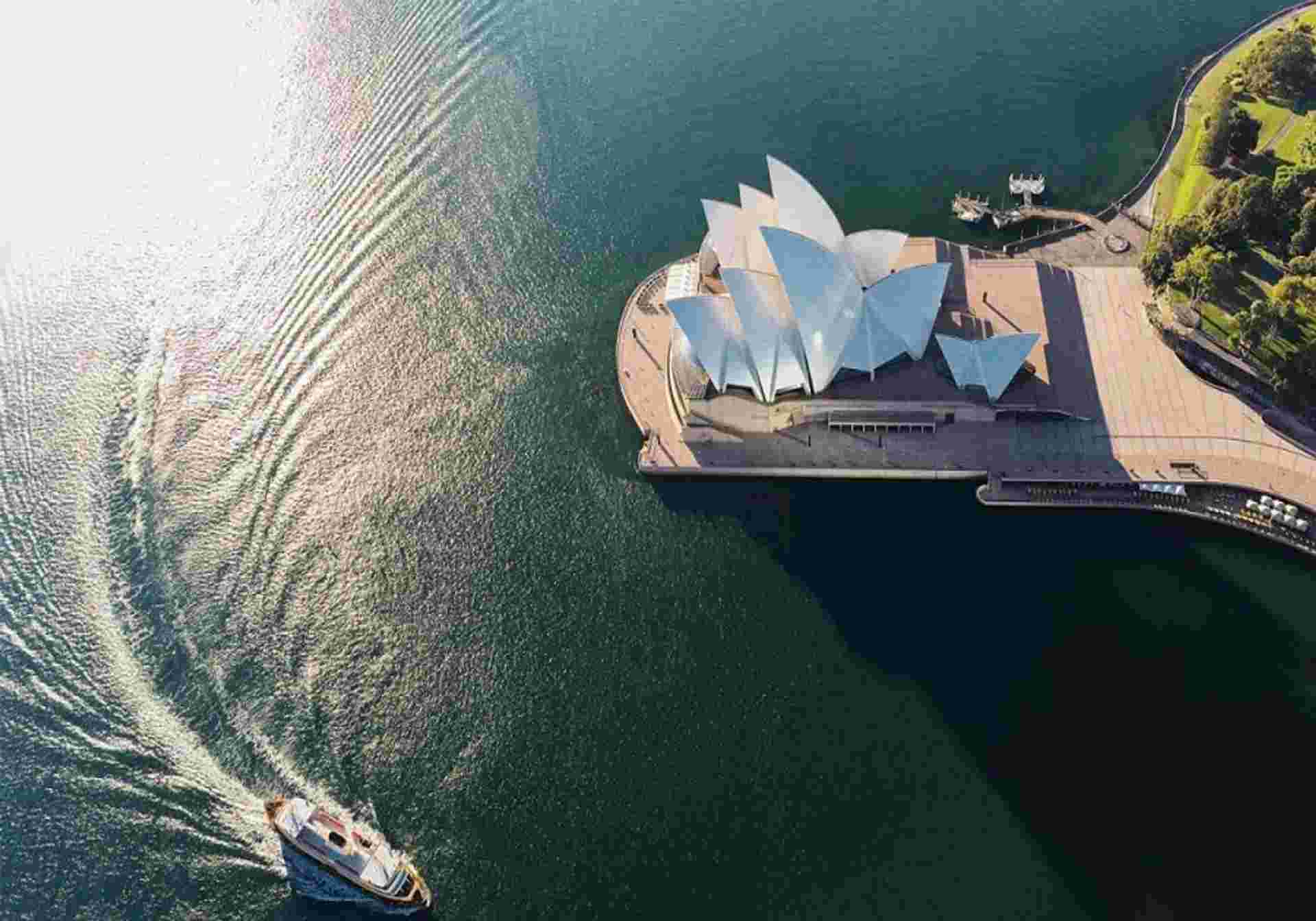 Australia Explorer
