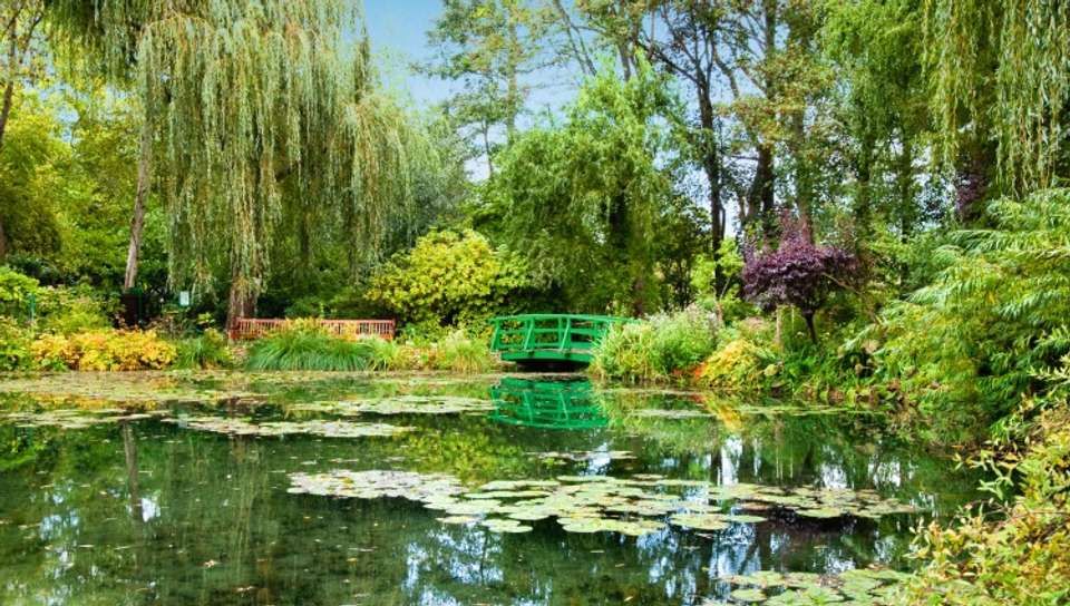 Authentic Normandy: Charming Villages, Traditional Food, and Classic Sites (port-to-port cruise) - Croisieurope - France - Image 2
