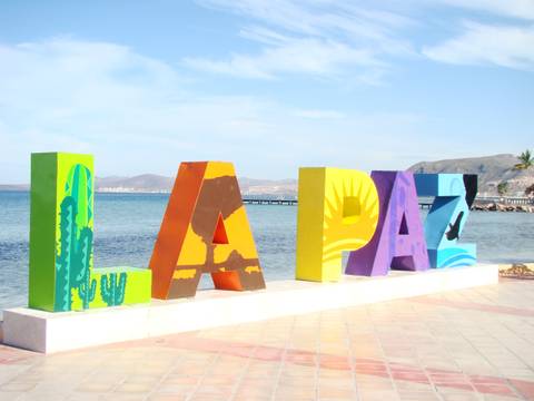 Mexico Group Tours: Baja's Whale Watching Spectacle & La Paz Gems 4d/3n