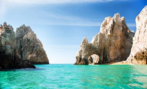 Mexico Group Tours: Baja's Whale Wonders & La Paz Escapades 6d/5n