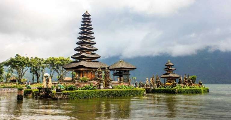 Bali 4 days 3 nights Beach & Surf Package trip - alternative tour available