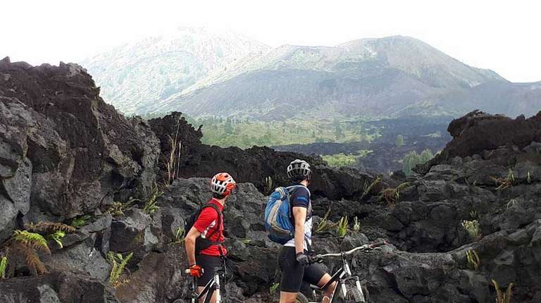 Bali Cross Country: 2 Days trip - alternative tour available