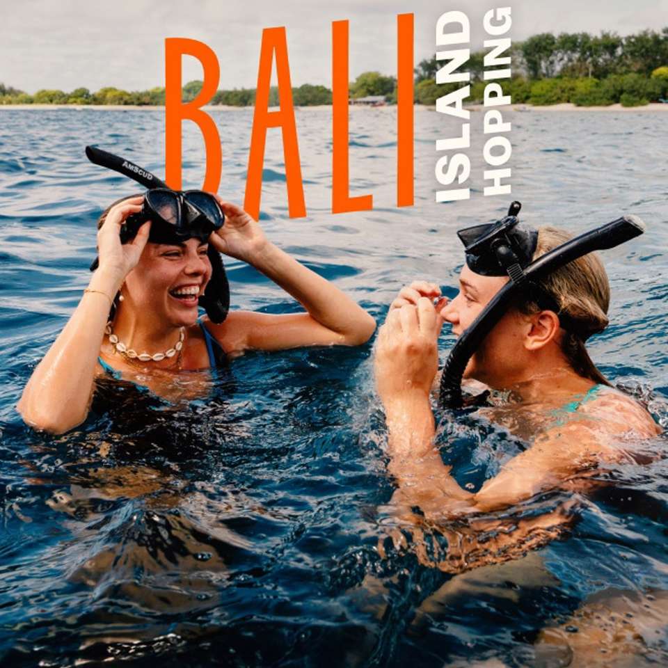 Bali Island Hopping - Contiki - Indonesia - Image 5