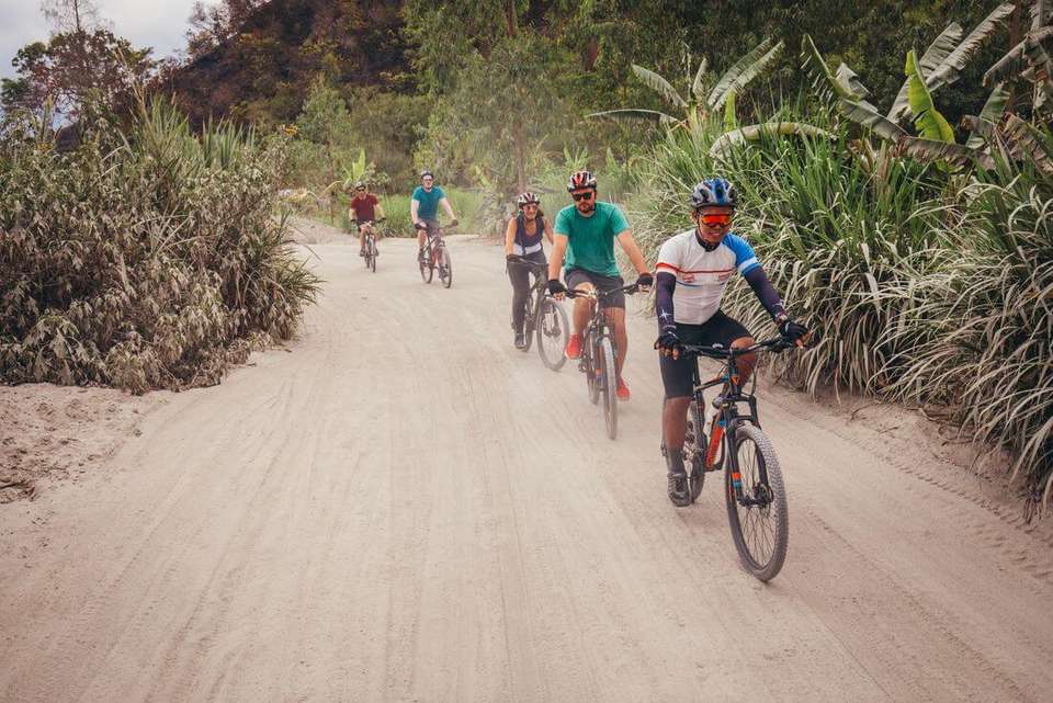 Bali, Lombok & Gili Islands: Hike, Bike, Raft & Snorkel - Intrepid Travel - Indonesia - Image 4
