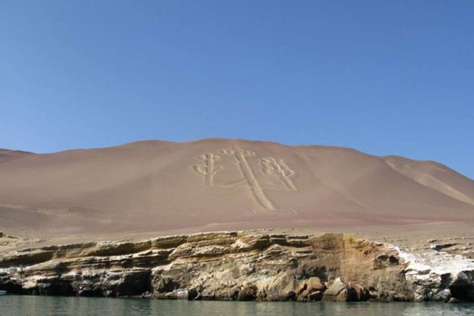 Ballestas Islands Tour from San Martin Port - Tangol Tours - Peru - Image 6