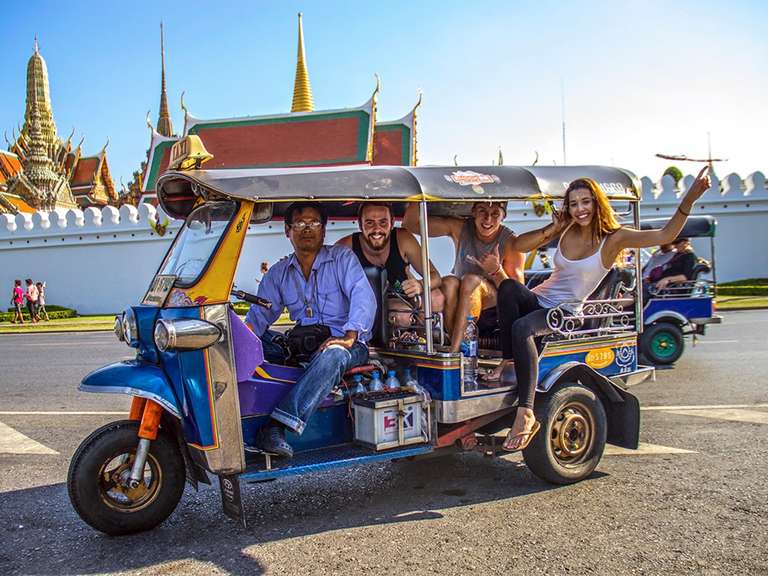 Bangkok, Beach & Chiang Mai - 18 days trip - alternative tour available