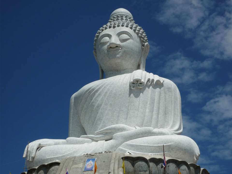 Bangkok, Buddha & Beach - 9 days - On The Go Tours - Thailand - Image 9
