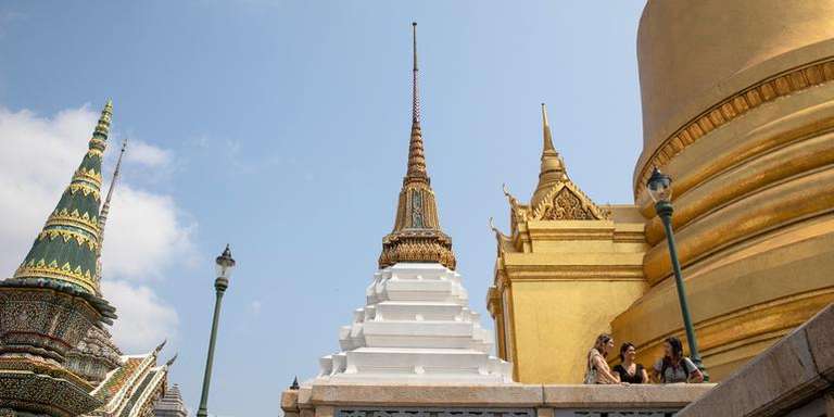 Bangkok to Kuta: Summits & Sunsets trip - alternative tour available