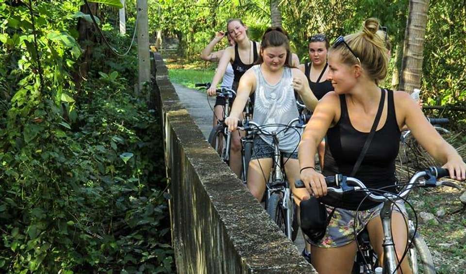 Bangkok to Phuket Travel Pass - Bamba - Thailand