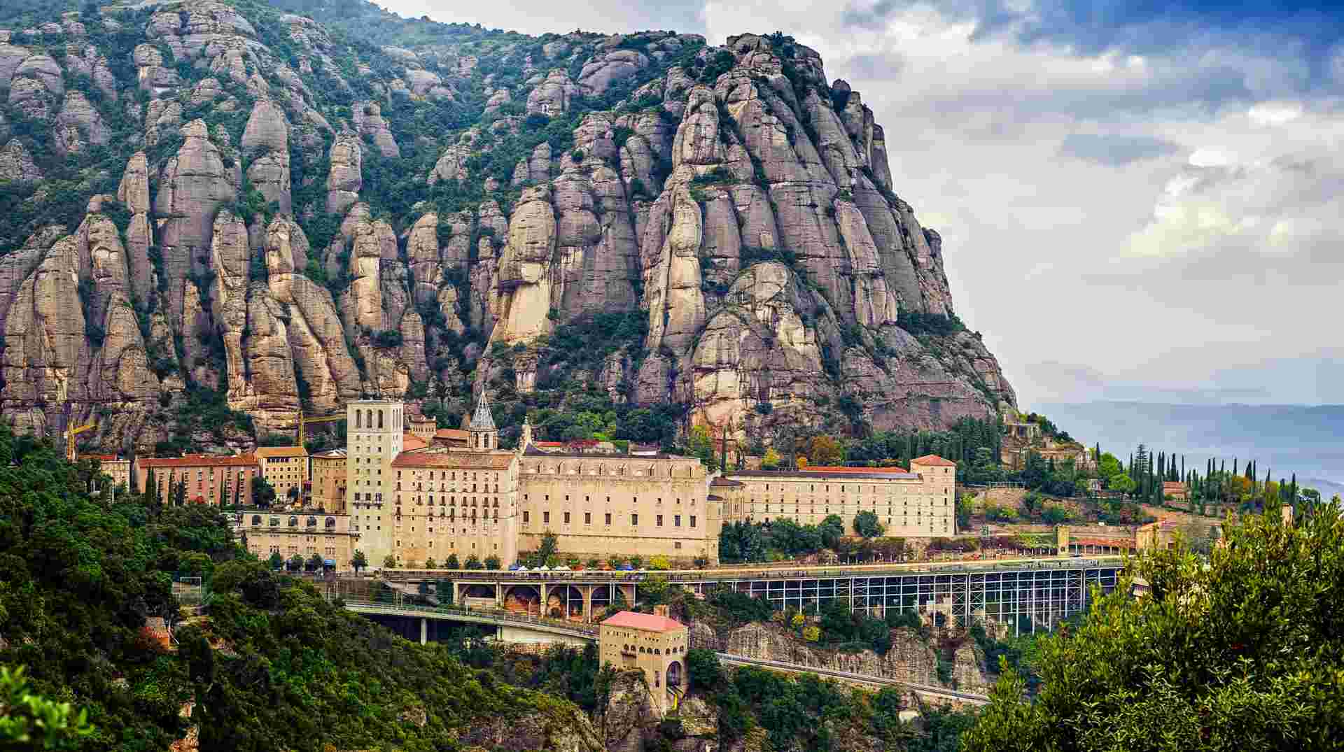Barcelona and Montserrat Day tour