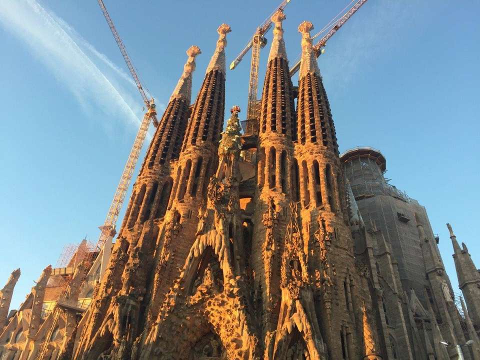 Barcelona Artistic Experience, City Break - Destination Services - Spain - Image 3