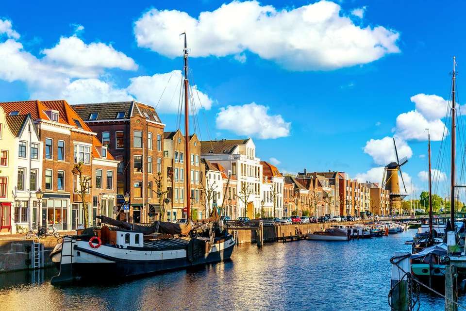 Barcelona to Amsterdam - Intrepid Travel - Spain - Image 11