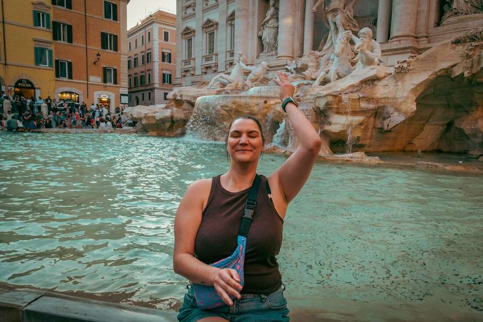 Barcelona to Rome - Intrepid Travel - Spain - Image 7