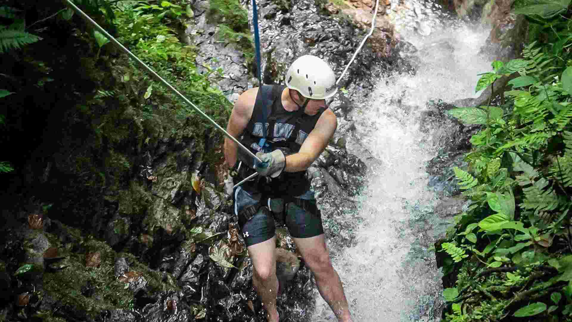 Basic Costa Rica: Coastlines & Cloud Forests