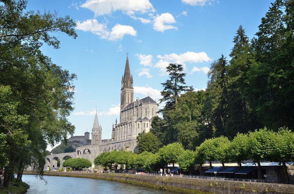 Basque Country with Lourdes from Madrid - Europamundo - Spain - Image 5