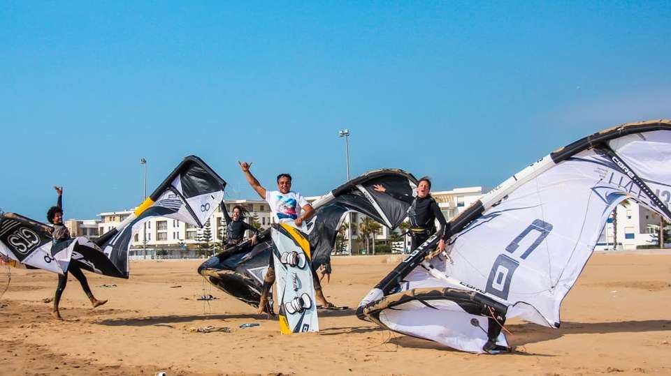 Beginner's Kitesurfing Camp - Ananas Kitesurfing - Morocco - Image 1