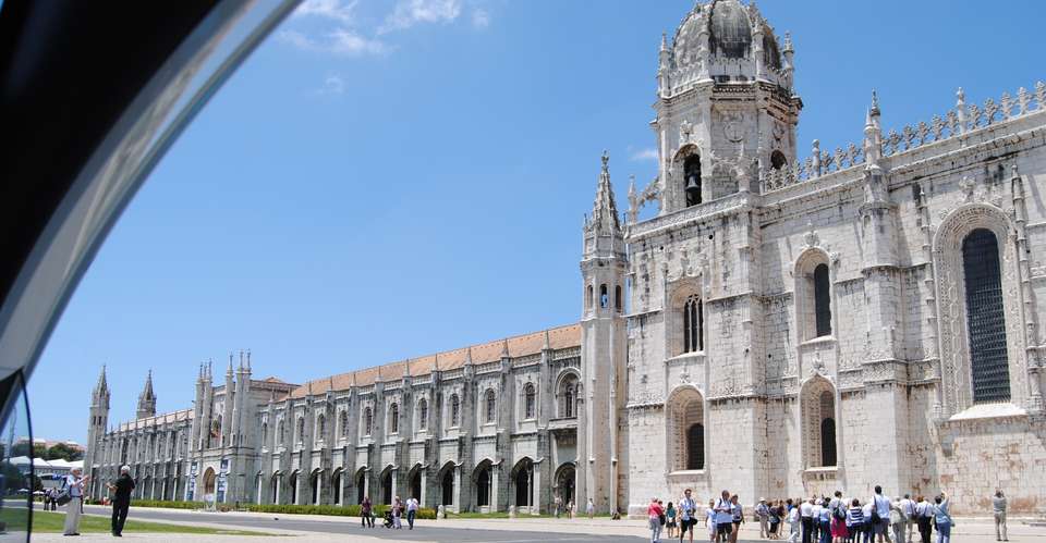 Belem&Downtown Tour by Electric Twizy Audio Guided 2 PAX - Lisbon Eco Tours - Portugal
