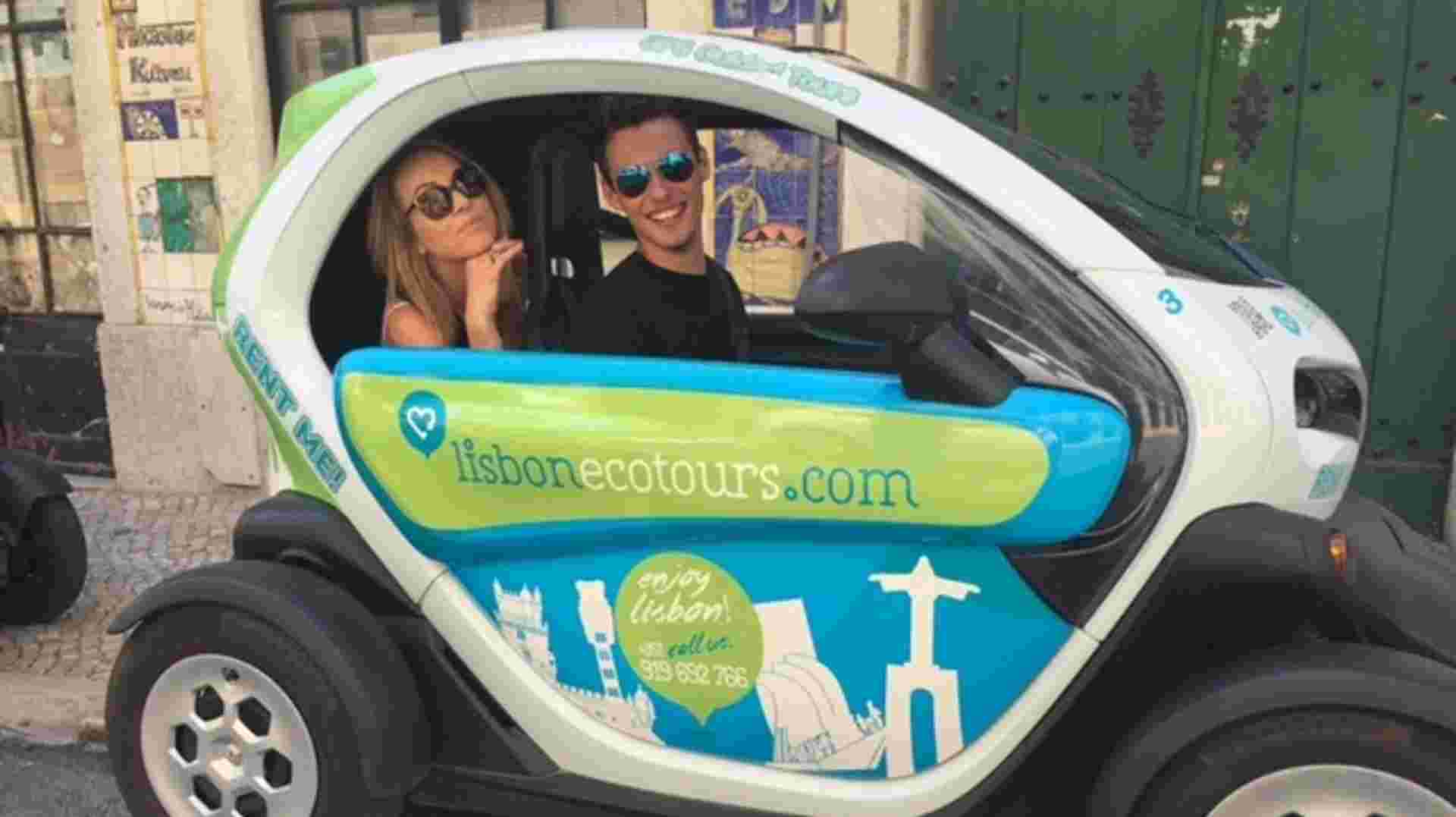 Belem&Downtown Tour by Electric Twizy Audio Guided 2 PAX