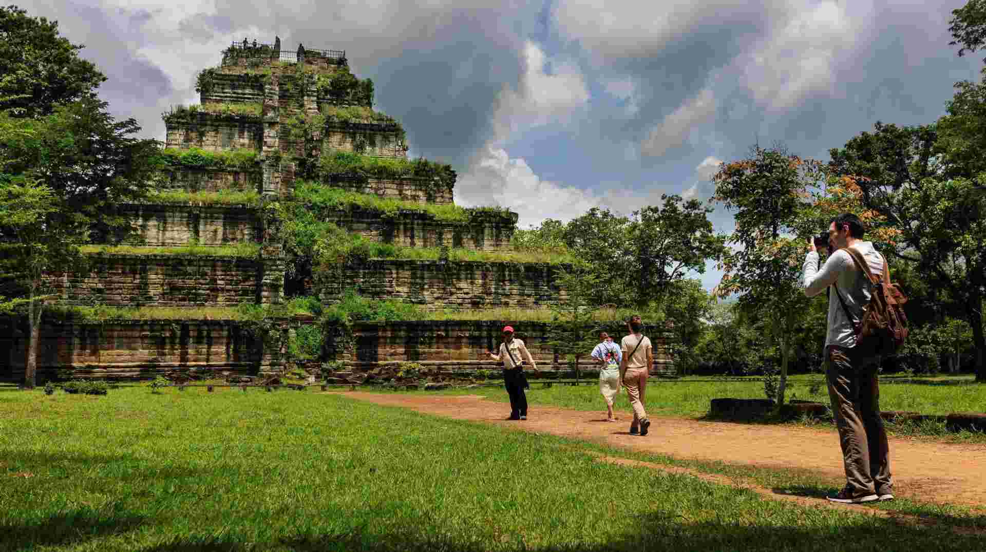 Beng Melea and Koh Ker Temple