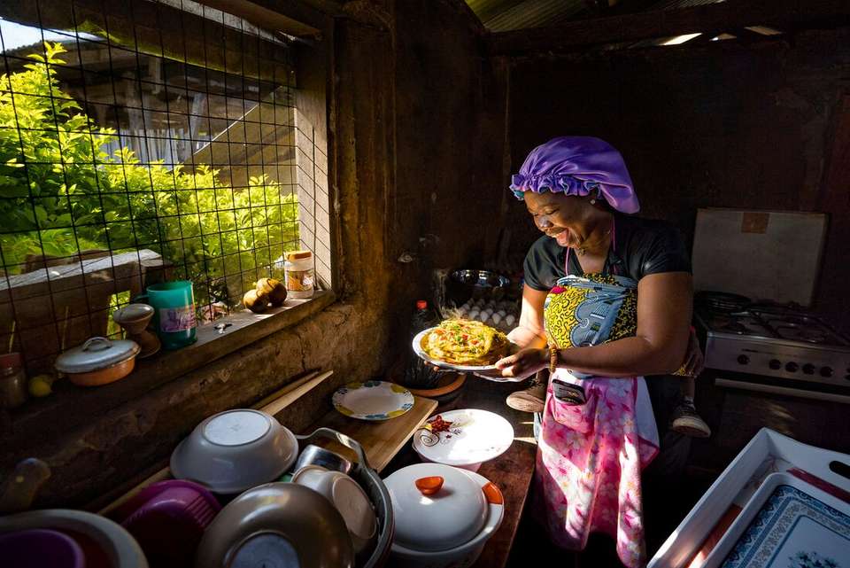 Benin, Togo & Ghana Adventure - Intrepid Travel - Benin - Image 9