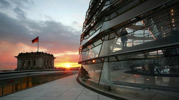 Image 3 of 9
