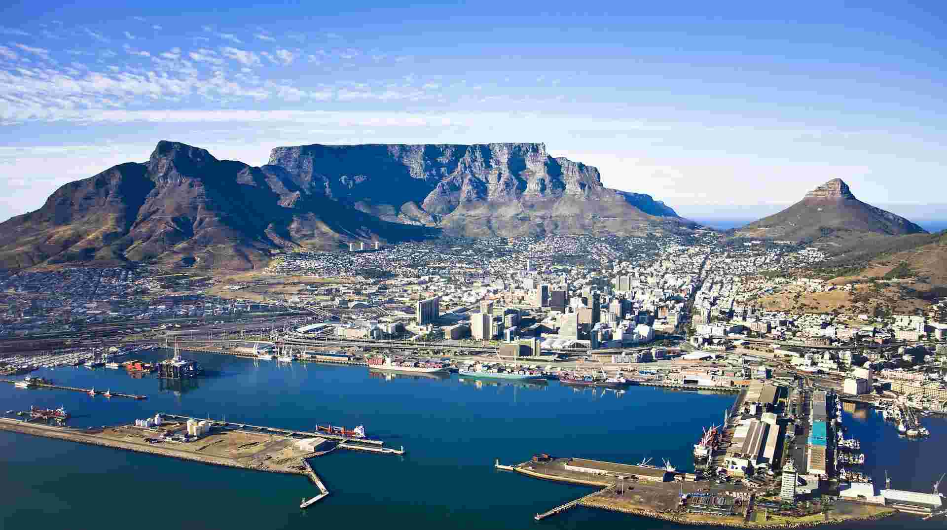 Best of Cape Town: Table Mountain, Wine and Gardens