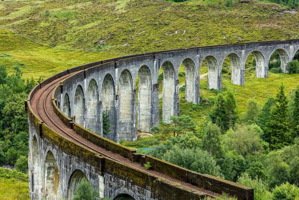 Best of England, Wales and Scotland - Intrepid Travel - England - Image 10