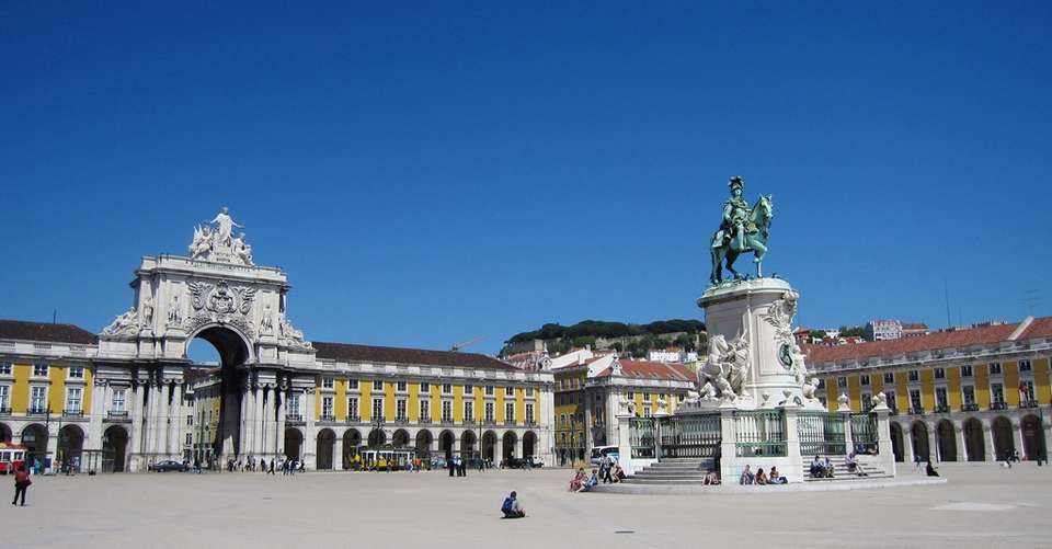 Best of Lisbon Walking tour - Inside Tours, Lda - Portugal - Image 2