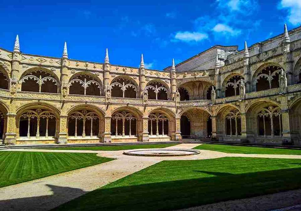Best Of Spain and Portugal - Indus Travels - Spain - Image 8