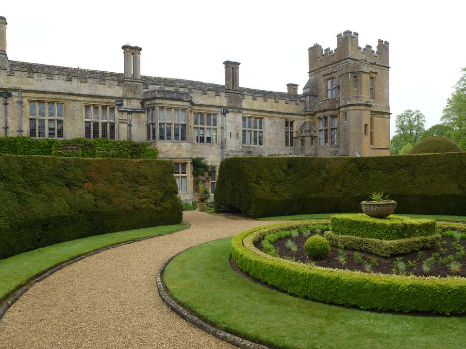 Best of the Cotswolds Self-Guided Walk - Exodus Adventure Travels - England - Image 6