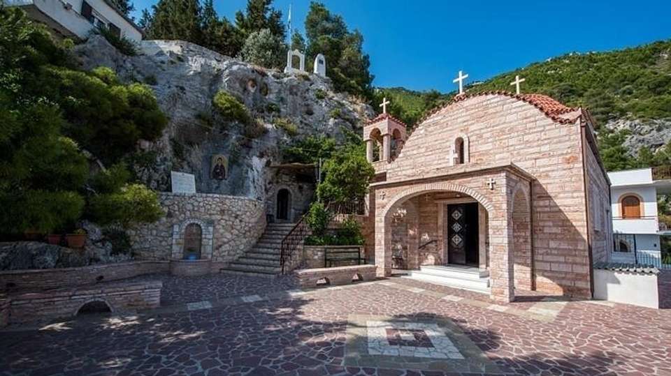 Best Places of Peloponnese - Theodores Travel - Greece - Image 15
