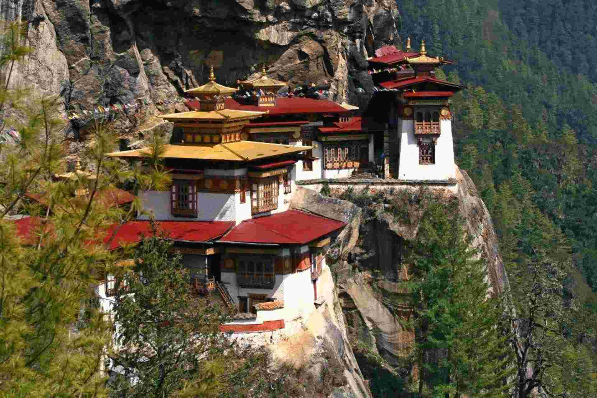 Bhutan, 6 Days Tour (on Request)