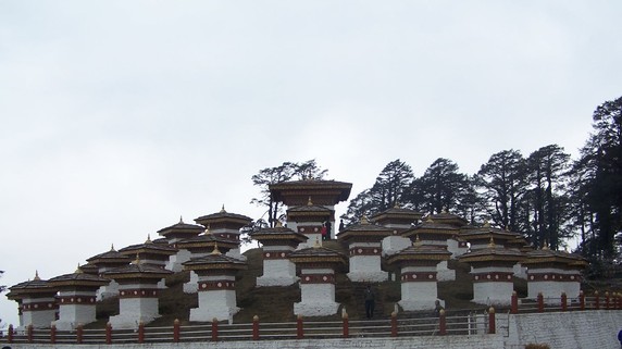 Image 4 of 7