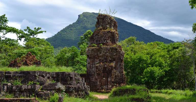 Bicycling Adventure in Traditionel Vietnam trip - alternative tour available