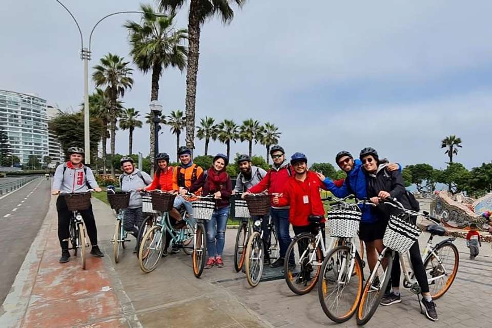 Bike Tour and Surf Lessons in Lima - Tangol Tours - Peru - Image 6