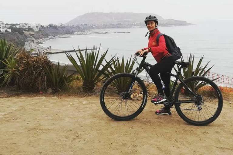Bike Tour of Miraflores, Barranco and Morro Solar trip - alternative tour available