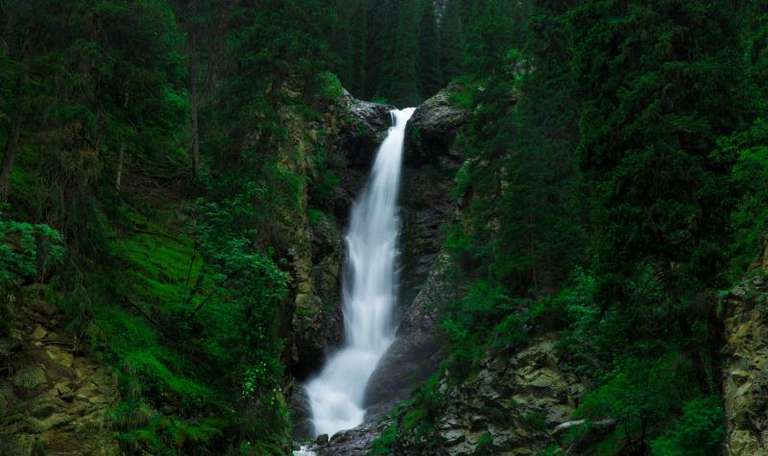 Bishkek To Dushanbe (14 Days) trip - alternative tour available