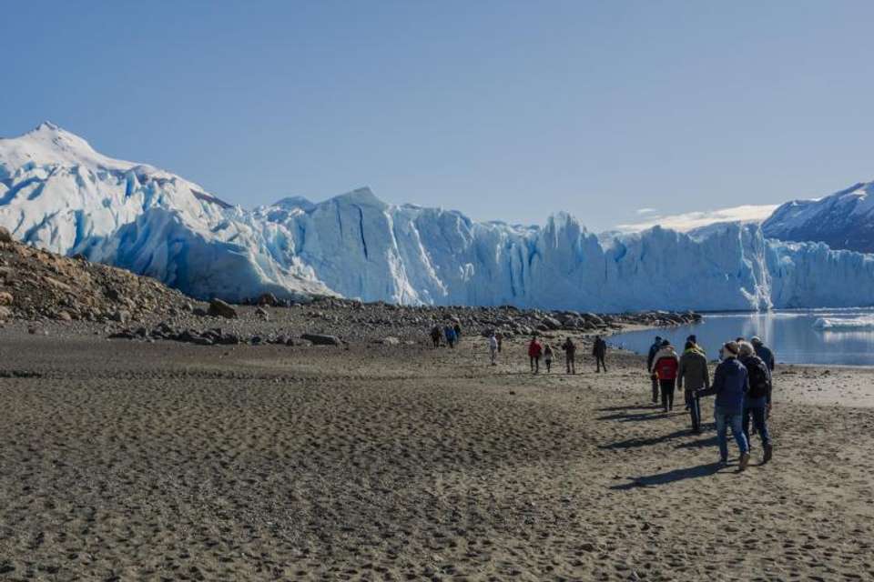 Blue Safari: Perito Moreno Glacier with navigation from El Calafate - Tangol Tours - Argentina - Image 7