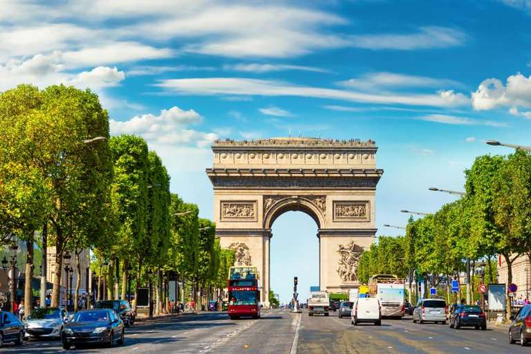 Bonjour Paris: A City Break Getaway trip - alternative tour available