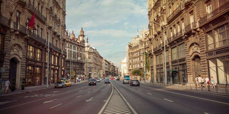 Budapest to Berlin: Graffiti Walls & Market Halls trip - alternative tour available