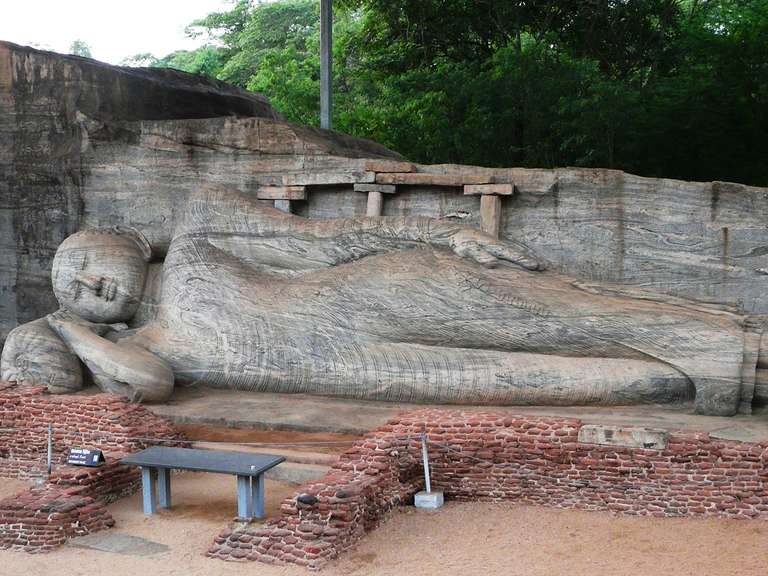 Colombo Beach Tour: Buddha and Beach - 12 days
