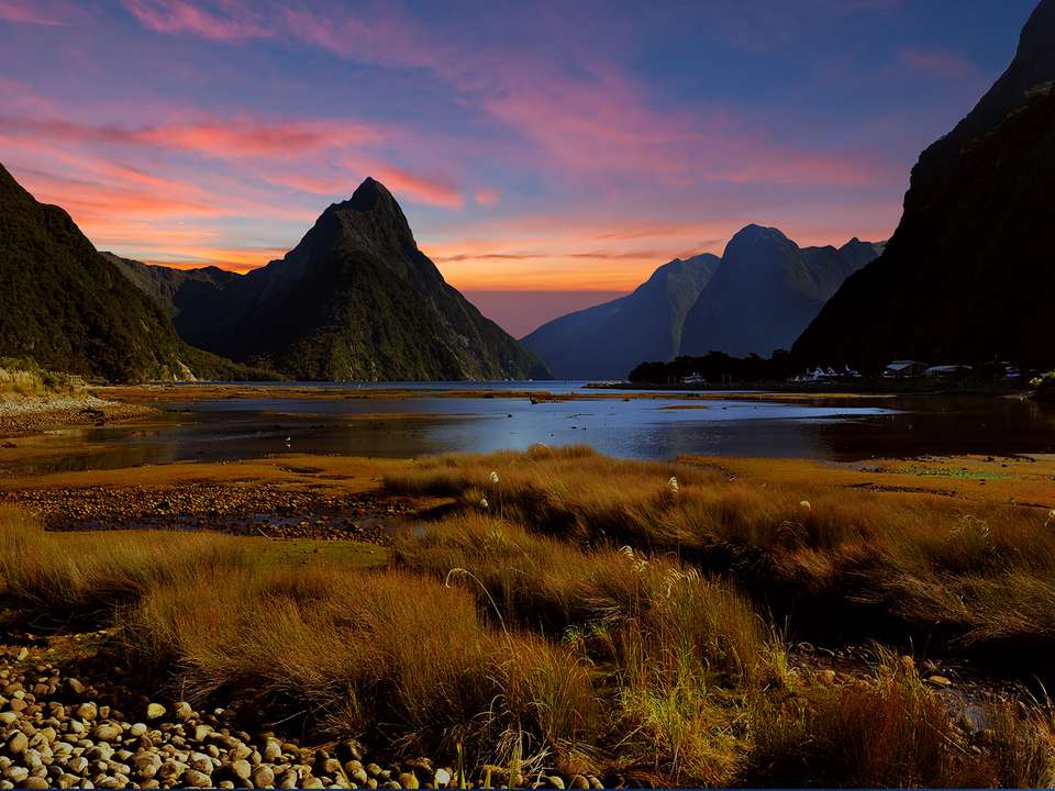 Budget South Island Adventure - 7 days - On The Go Tours - New Zealand